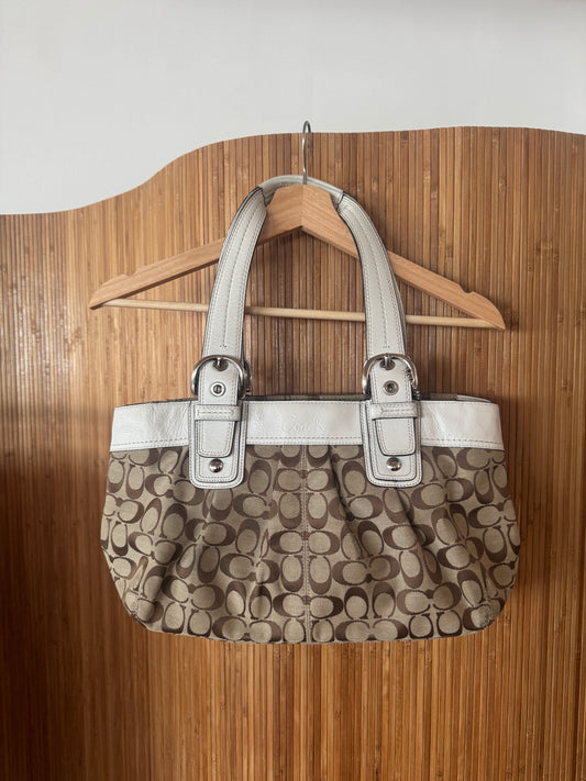 2010 Coach Monogram Signature Purse