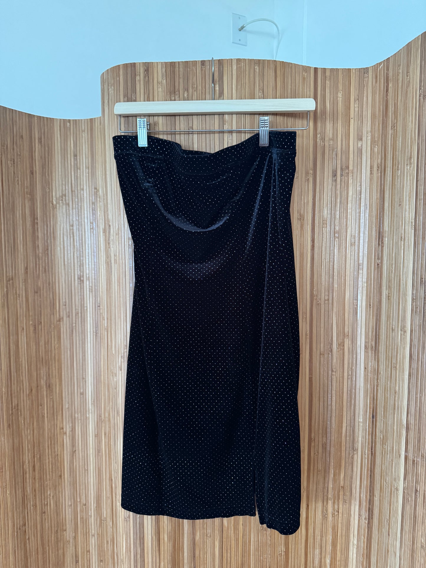 BIN 90s strapless dress