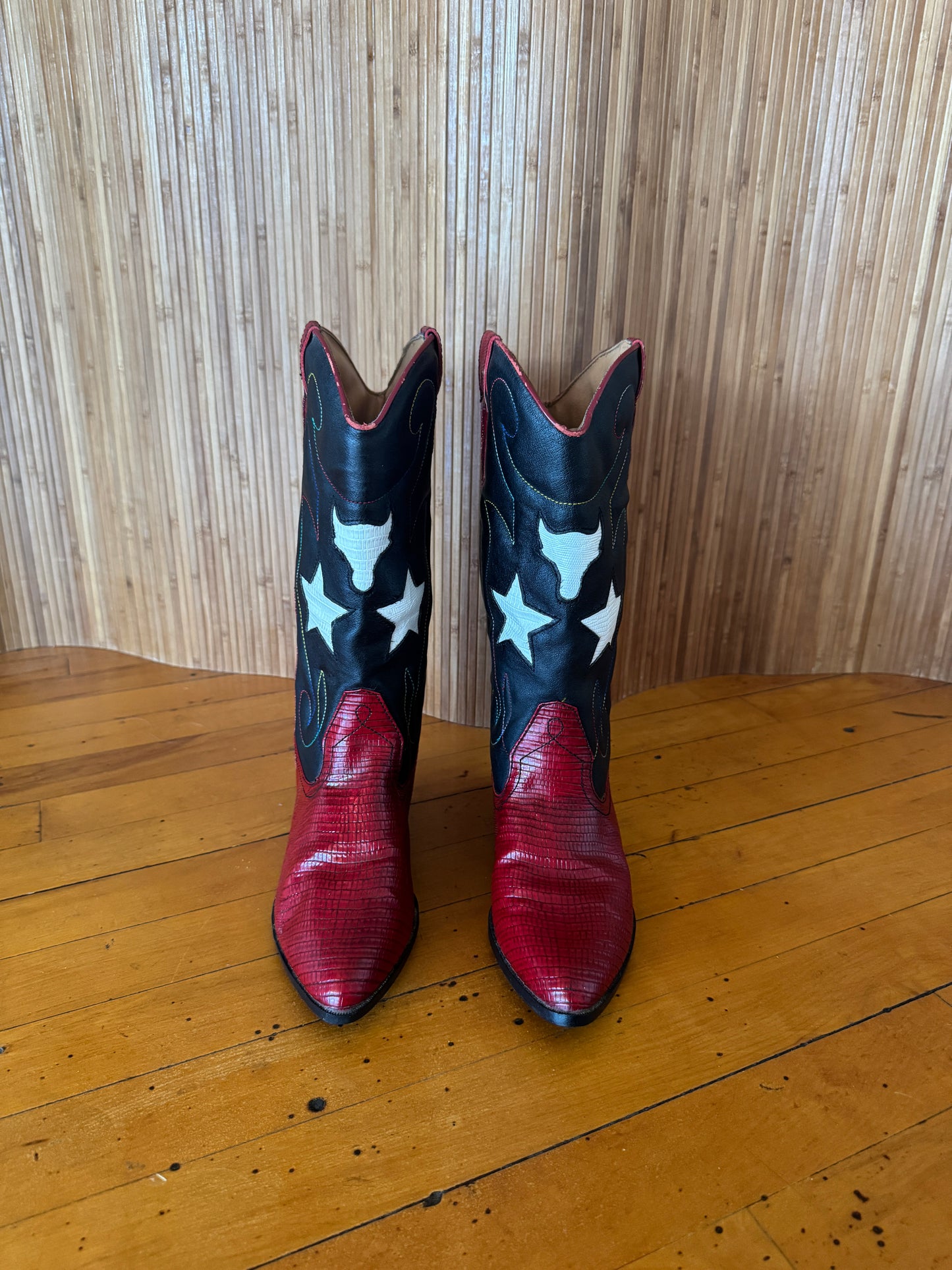 1980s Vintage Texas Star Cowboy Boots