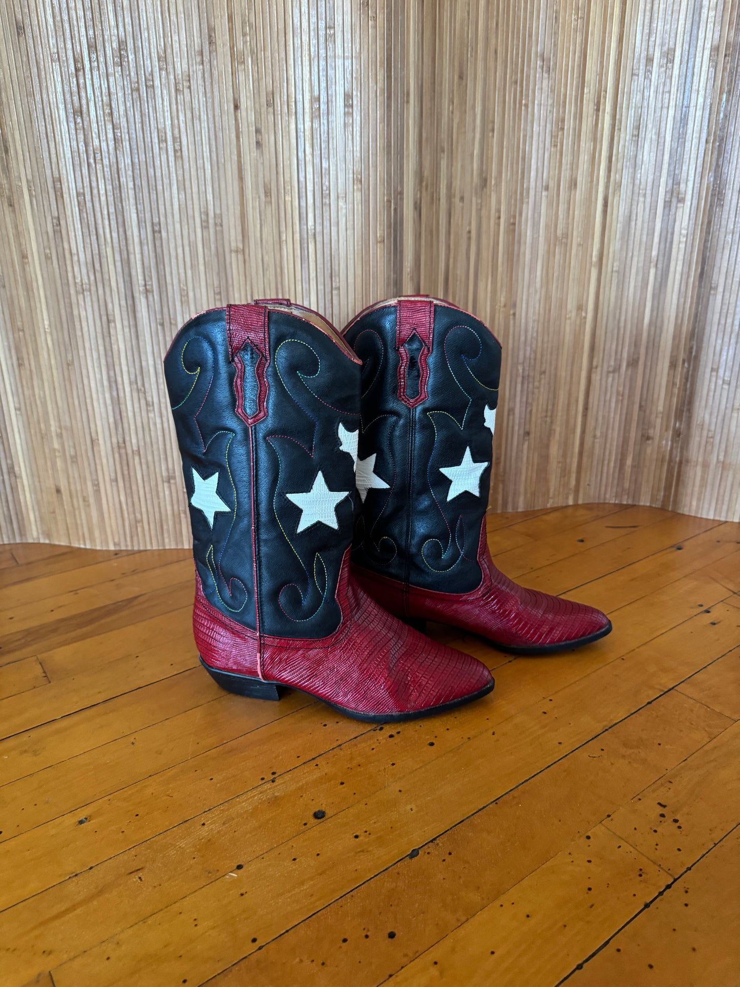1980s Vintage Texas Star Cowboy Boots