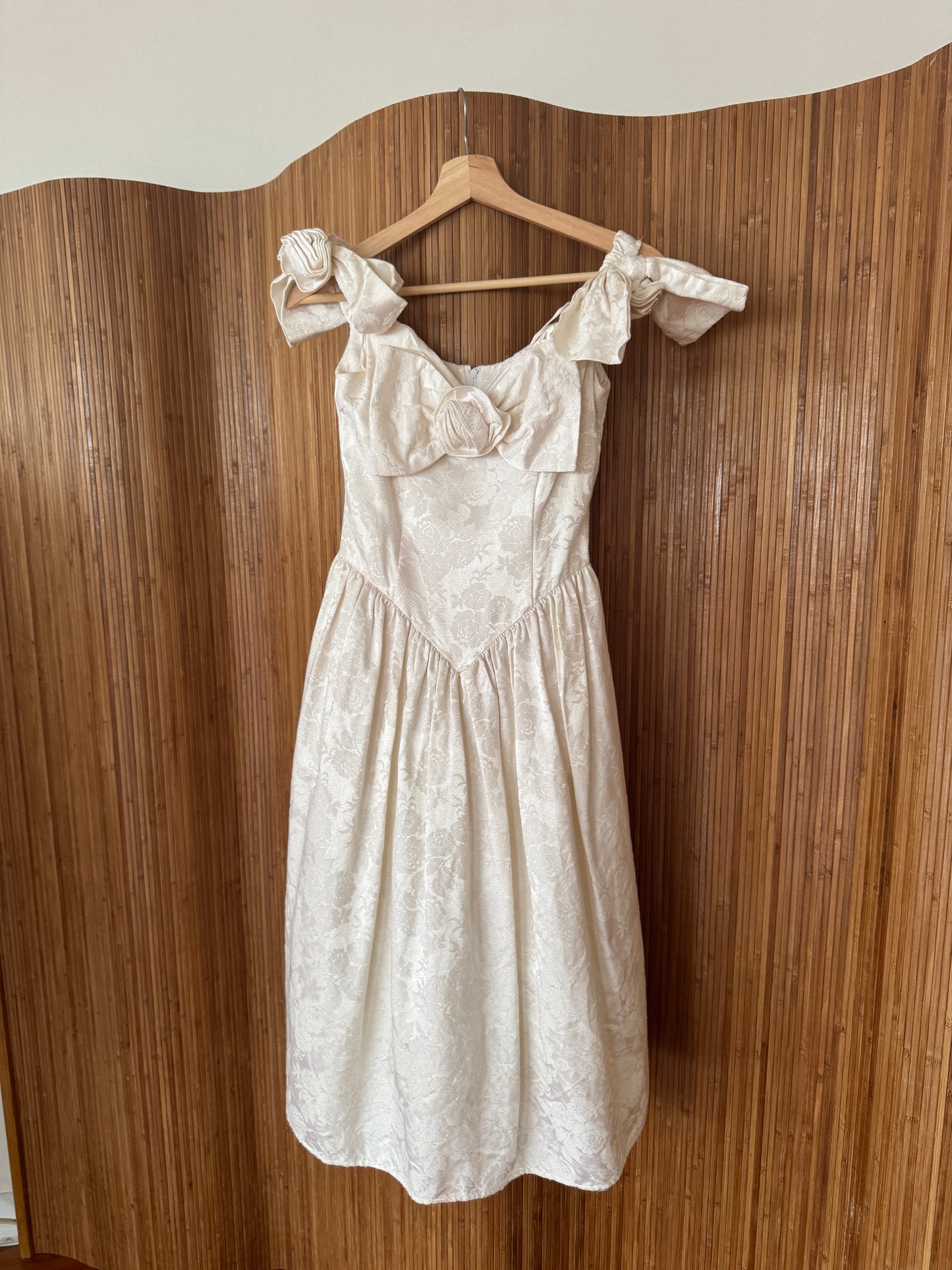 Vintage Jessica McClintock x Gunne Sax Wedding Dress